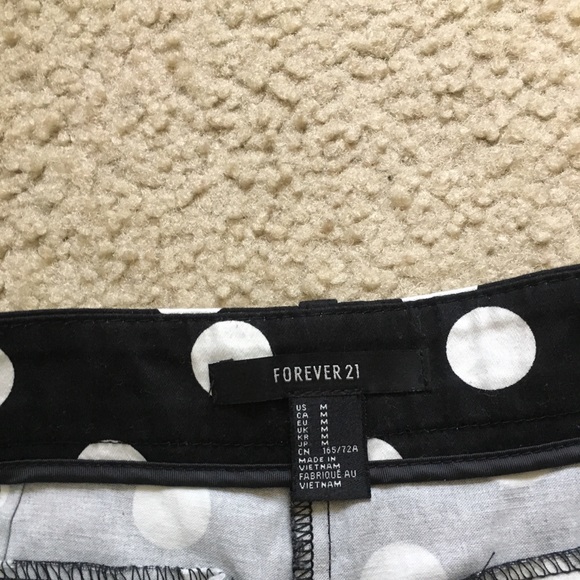 Forvevr 21 Polka Dot Shorts - Picture 3 of 8